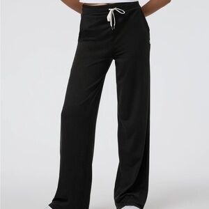 Everyday Wide-Leg Drawstring Pants in Black